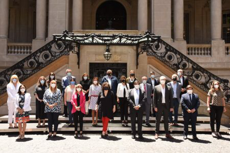 38AE7363-4267-460E-B220-5BE19D453AF1