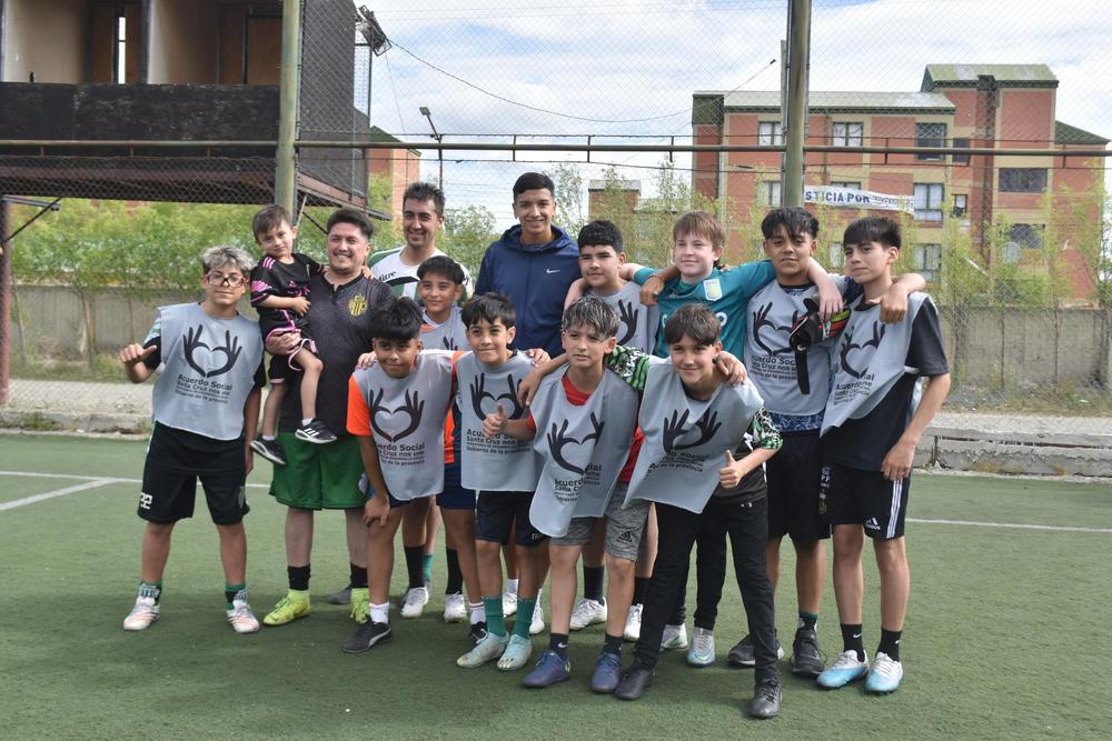 411752054_742840077873625_5979296043149450486_n