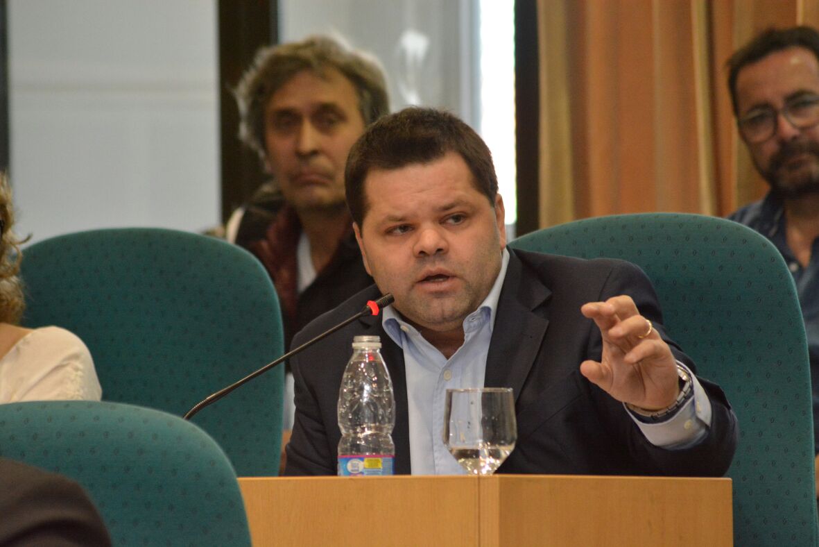 a2be0218-4f9e-4802-b492-e3286528f1e5