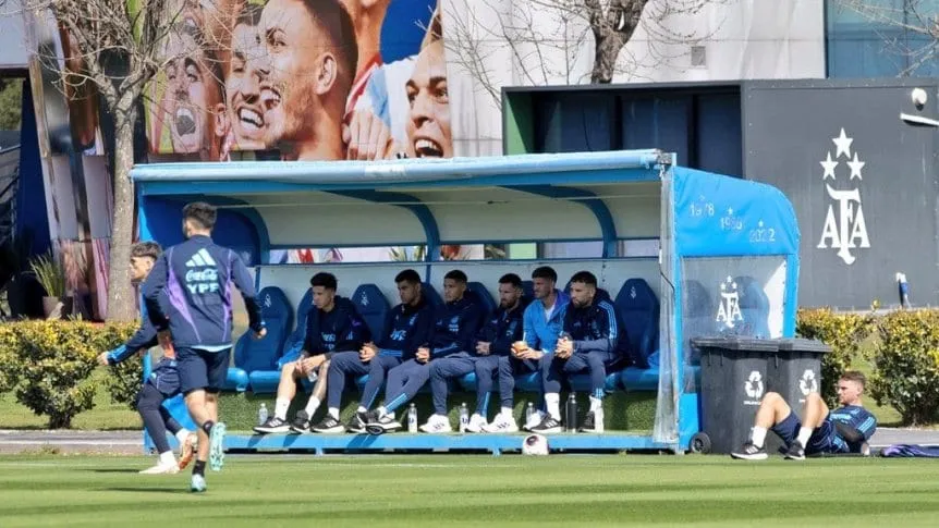 entrenamiento-de-argentina-en-ezeiza_862x485