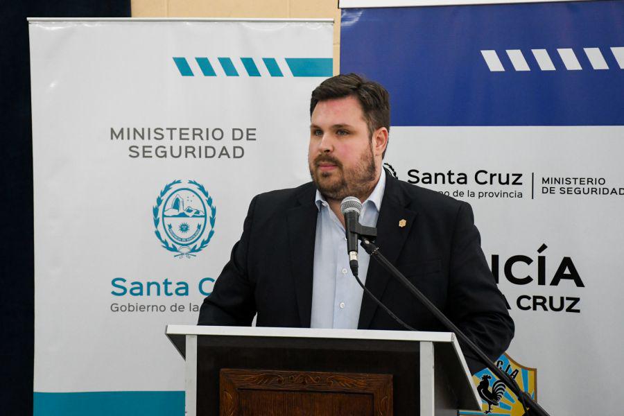 e6be4cf9eebf3b71f80f6769e206a690_XL