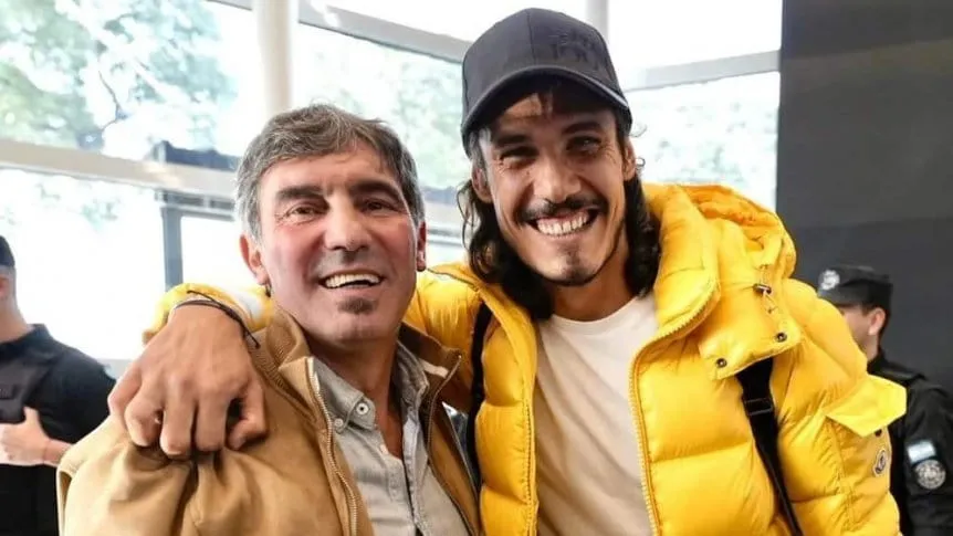 cavani-y-manteca-martinez_862x485