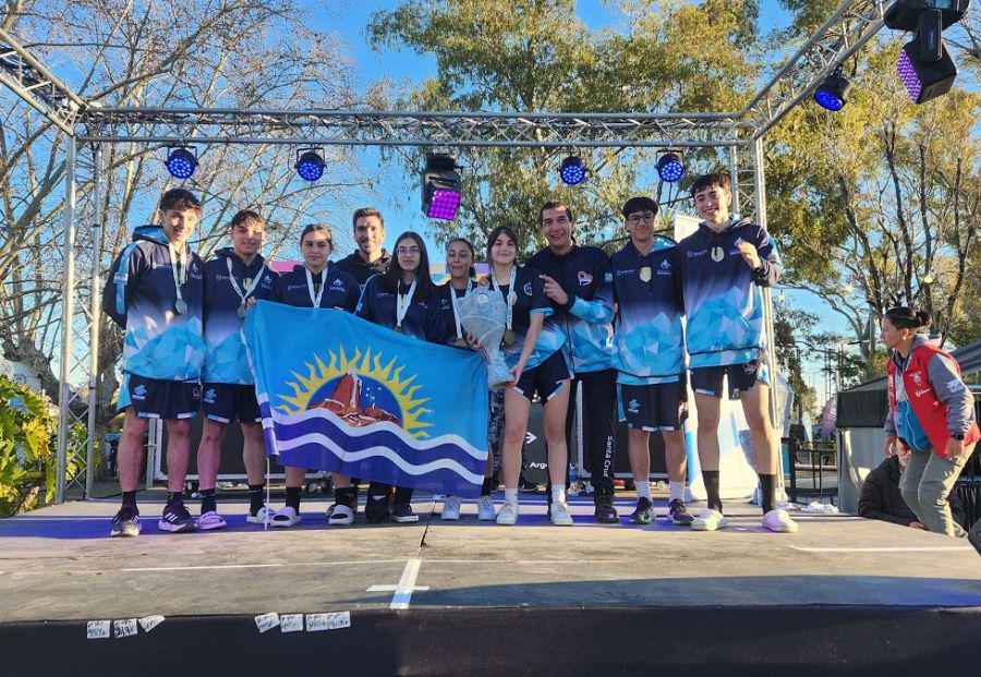 6b559372adbc98b8caff786e0b579682_XL