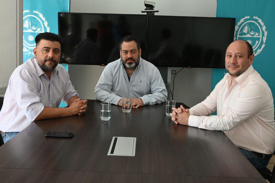 7203dbca38bf6ab3f36ab578cc9ebeed_XL