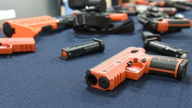 pistolas-taserjpeg (1)