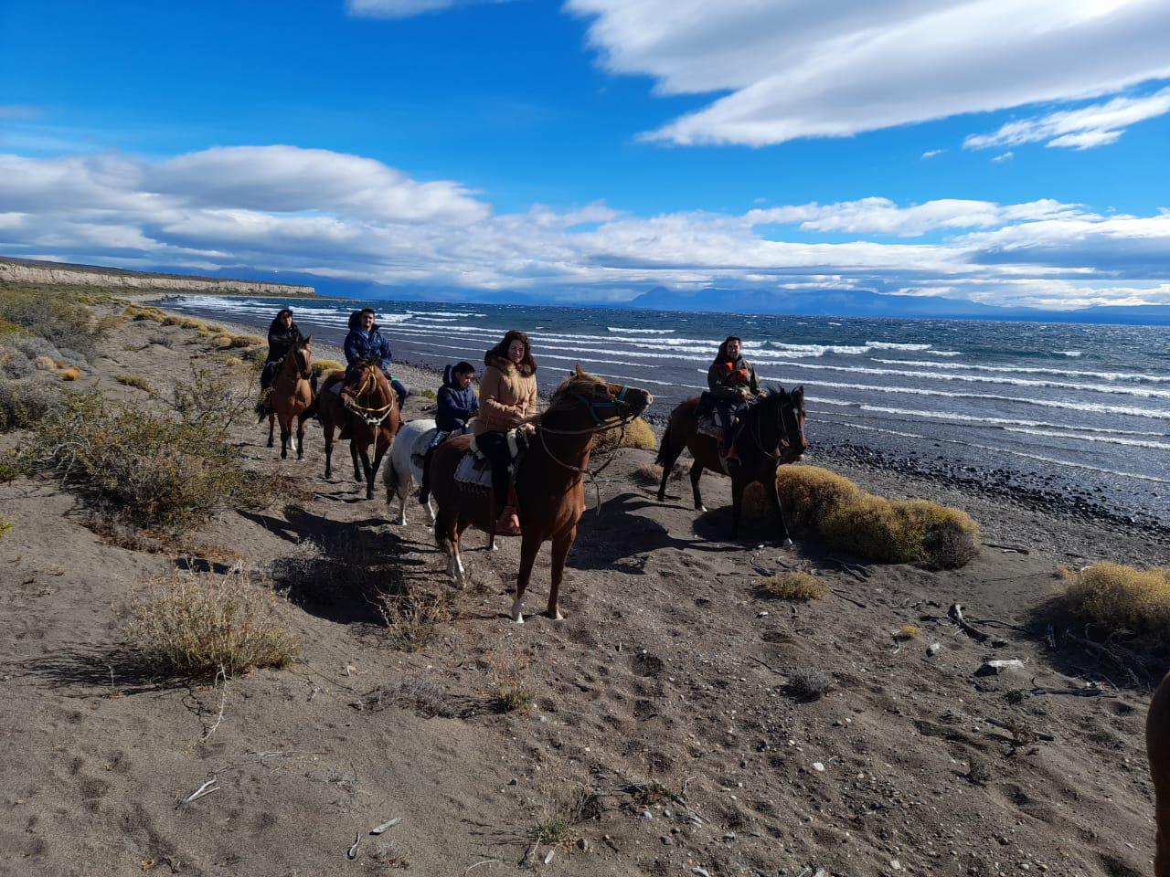 Semana Santa cierra una muy buena temporada en el noroeste santacruceño 03