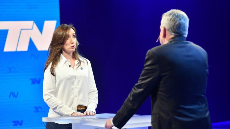 victoria-villarruel-y-agustin-rossi-en-el-debate-vicepresidencial-en-tn-1-g20230921-1658384