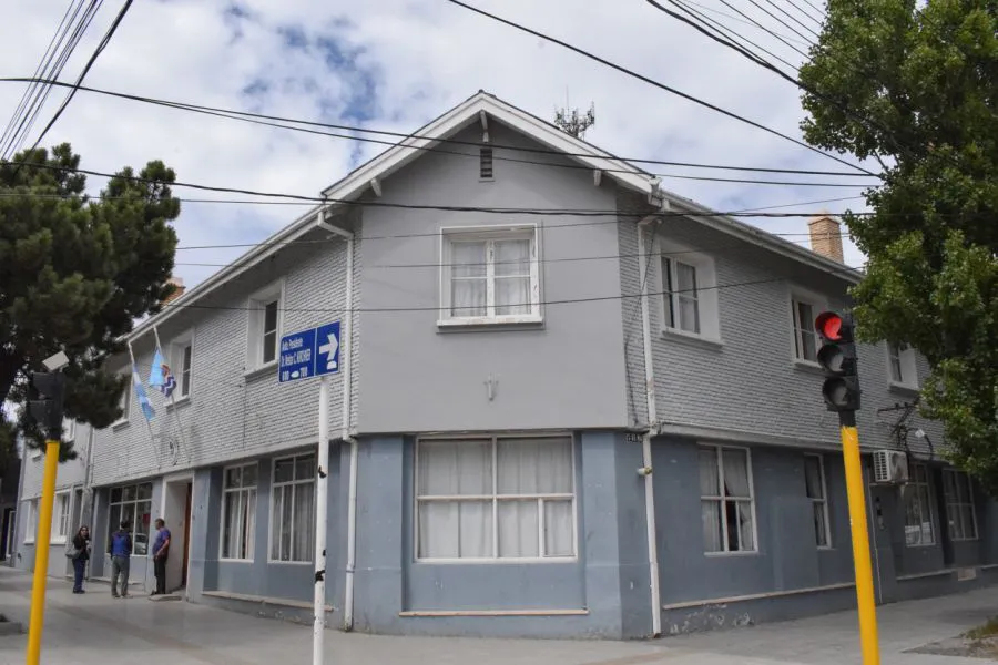 442586ae72cf9dc66369122baeb7e483_XL