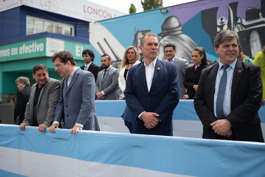 333d64166acac84d368dc1c7708cf62c_XL