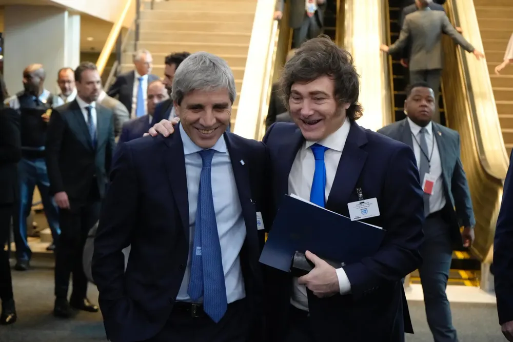 caputo milei