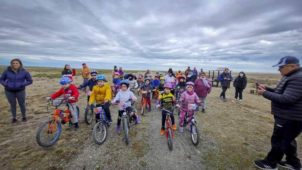 1°CARRERA GOLUENFEM-RESERVA COSTERA_APOYO DEL MUNICIPIO_21-08-22 (44)