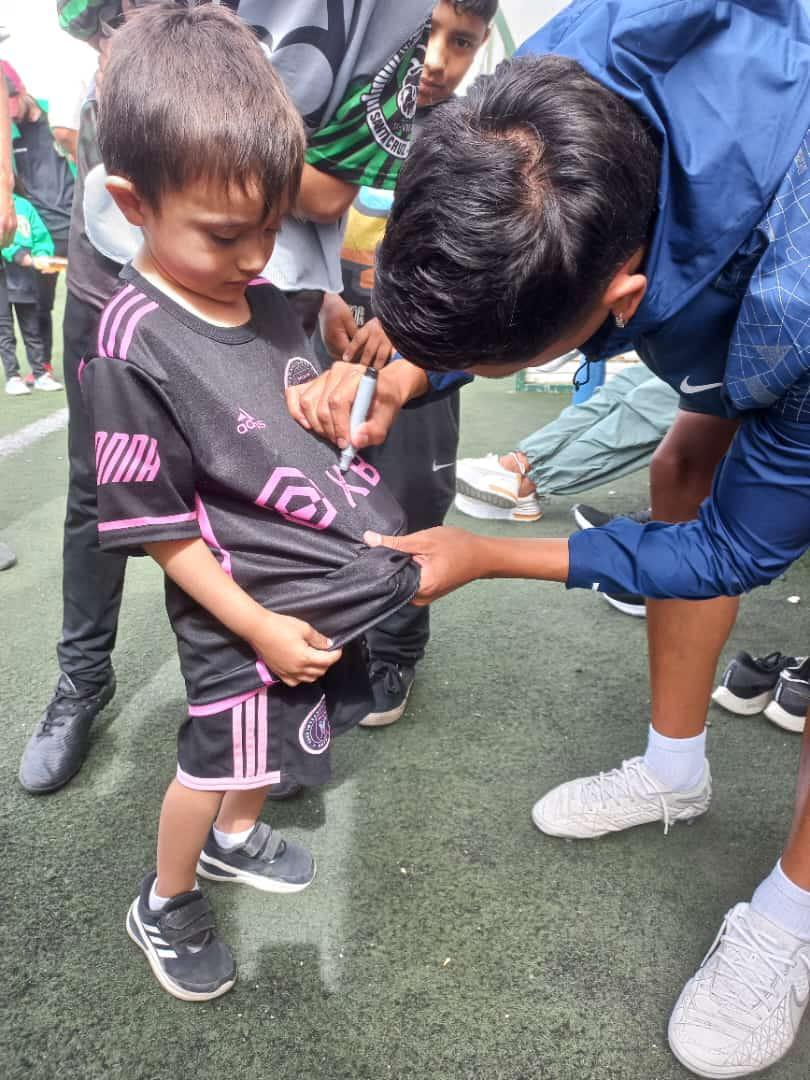 412039266_742850987872534_4977052128841191313_n