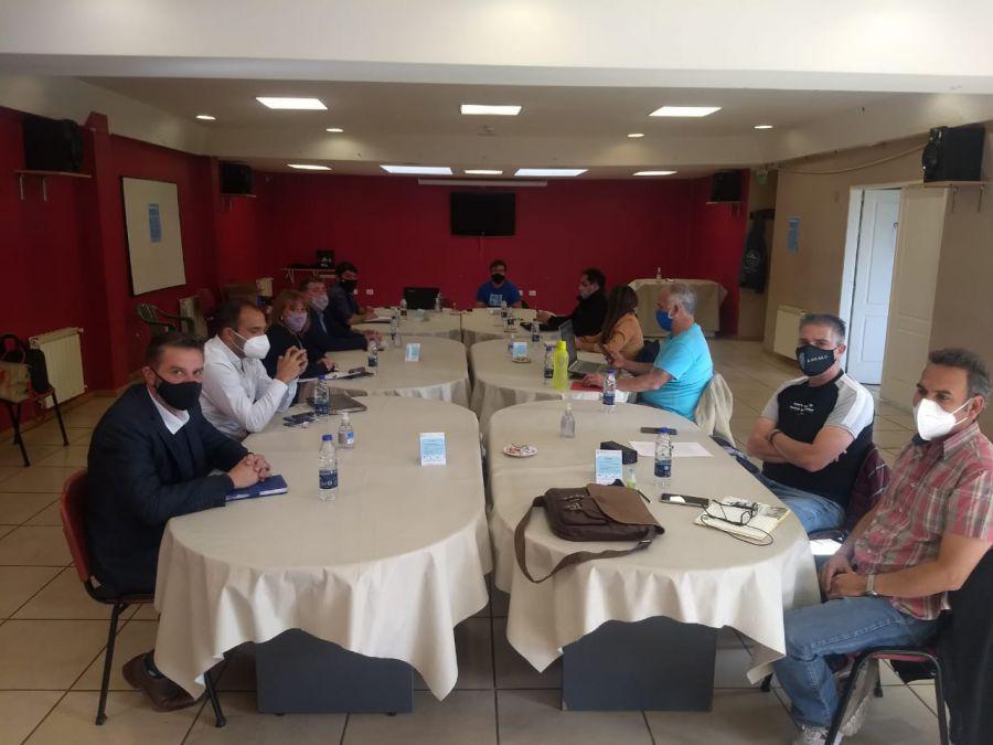 f263affbba5fd2aecddb916720b5f7af_XL