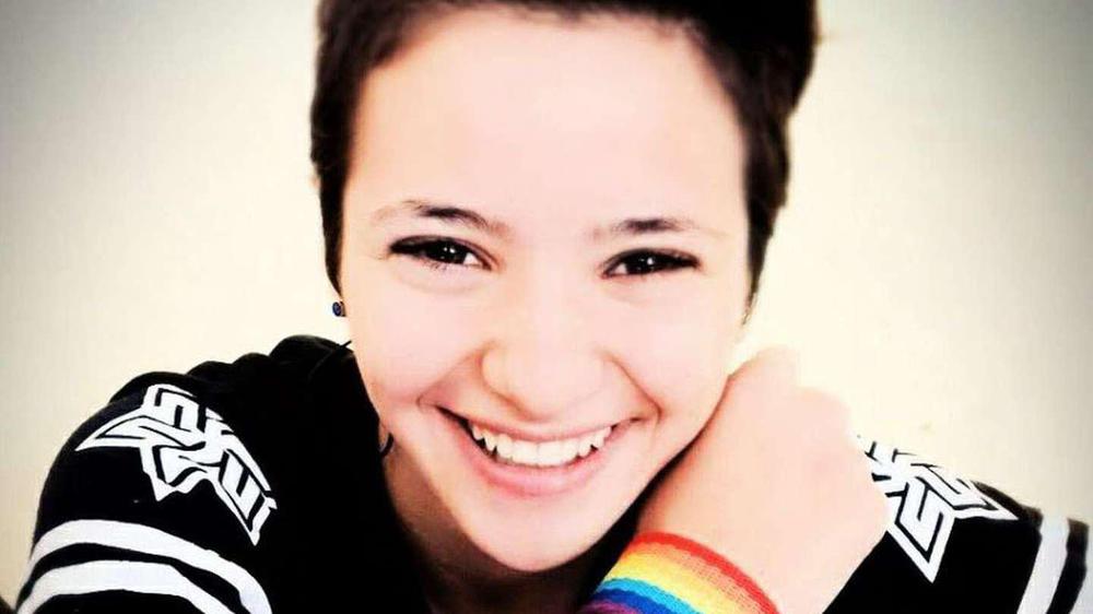 EAFP4PLWBZDOXMD6JKPHR67HBY