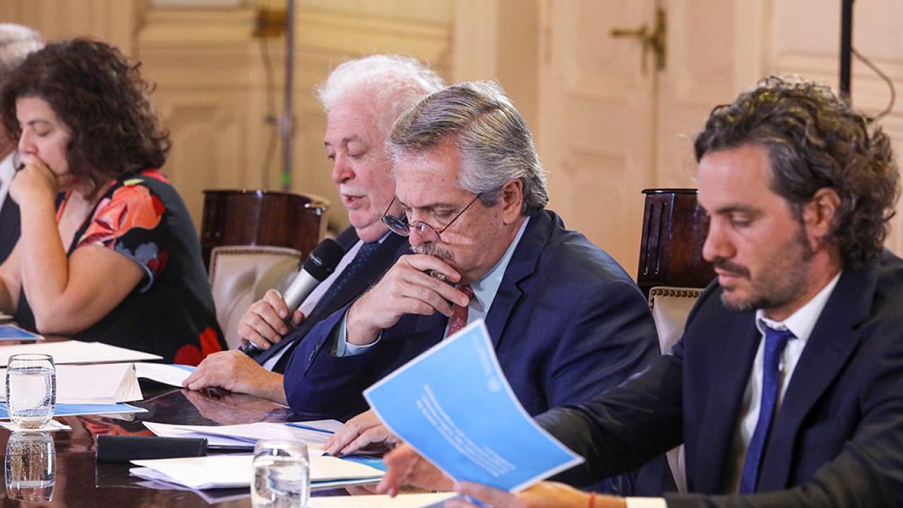 la-evaluacion-del-gobierno-tras-un-mes-de-aislamiento-y-el-desafio-de-administrarlo