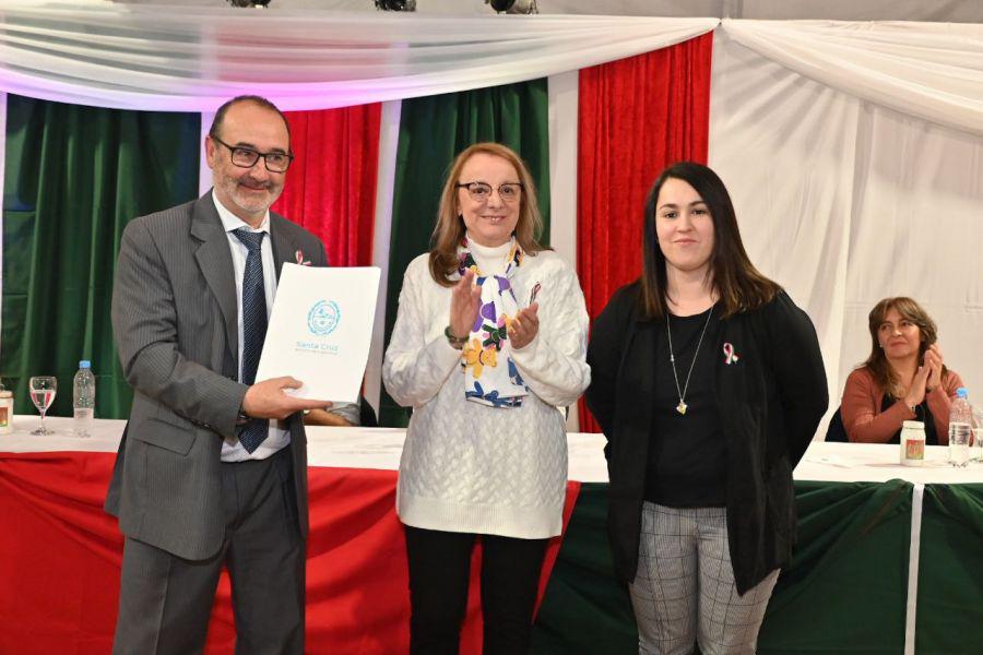 c2078180e300f9edfb69cf3f6fe6b263_XL