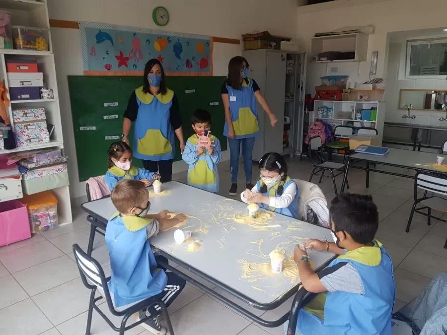 jardin-ilustrativa-clases