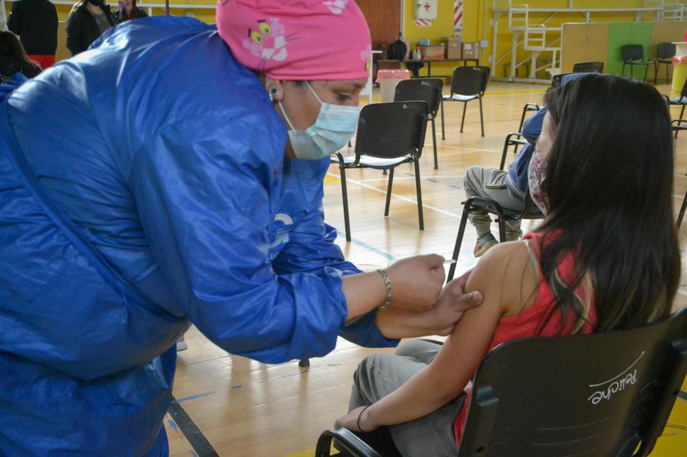 SAL_VACUNATORIO-LUCHO FERNANDEZ_12-10_-2