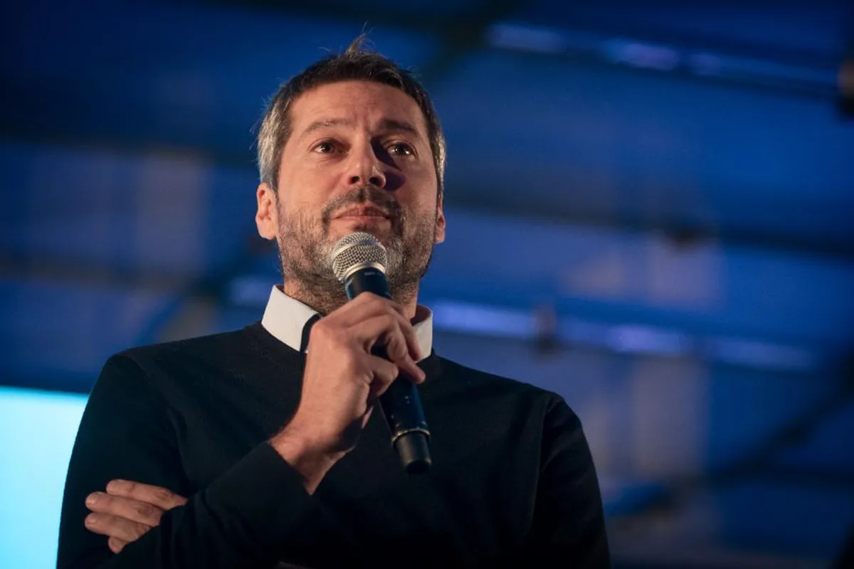 FLPVENNAZBA6HDXU7HHDIUGT3U