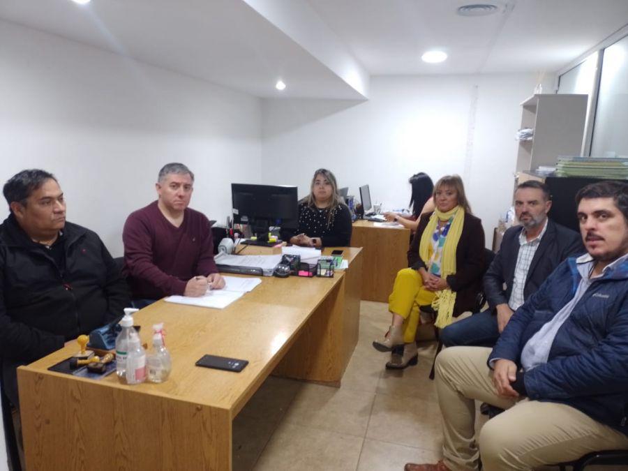 126b8887a332e6ef1206cc1596f68b3e_XL