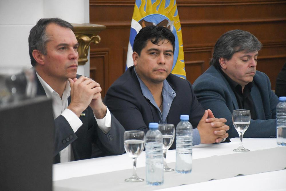 20240124_FIRMA_DE_CONVENIO_COOPERATIVAS_DE_LIMPIEZA_CPE_SALON_BLANCO-7