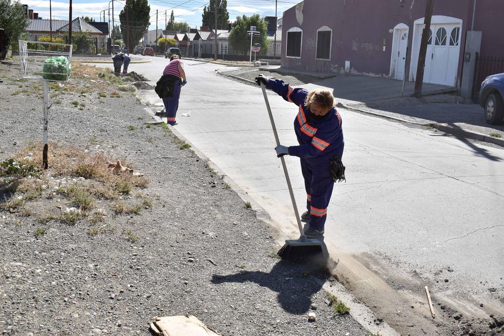 1060DB57-1DC0-42F4-A115-45956485D9D9