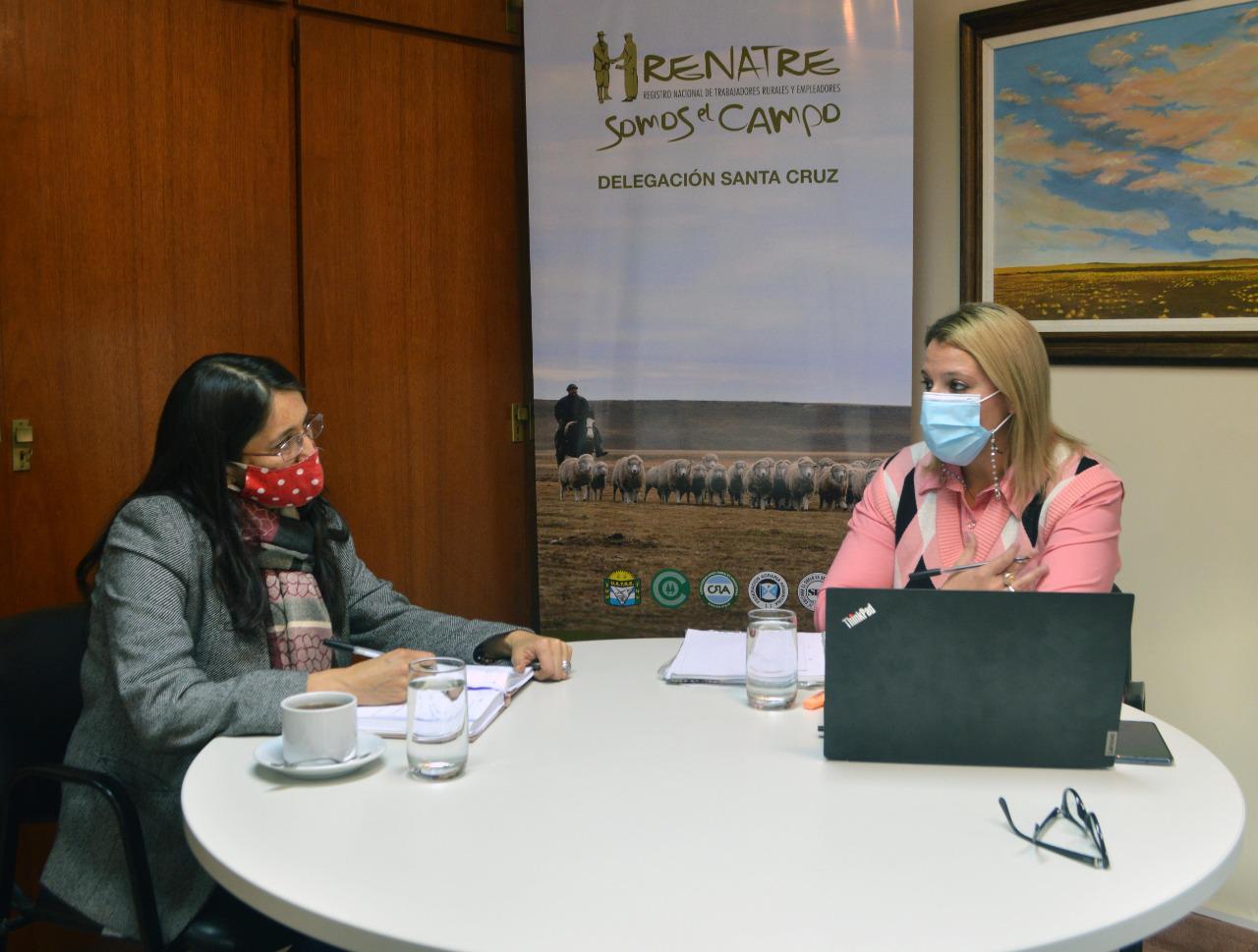 14-Isabel Ampuero y Johana Guillermé