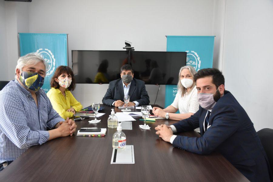 87bed67a4f819fc9af948ef93f69fcb2_XL