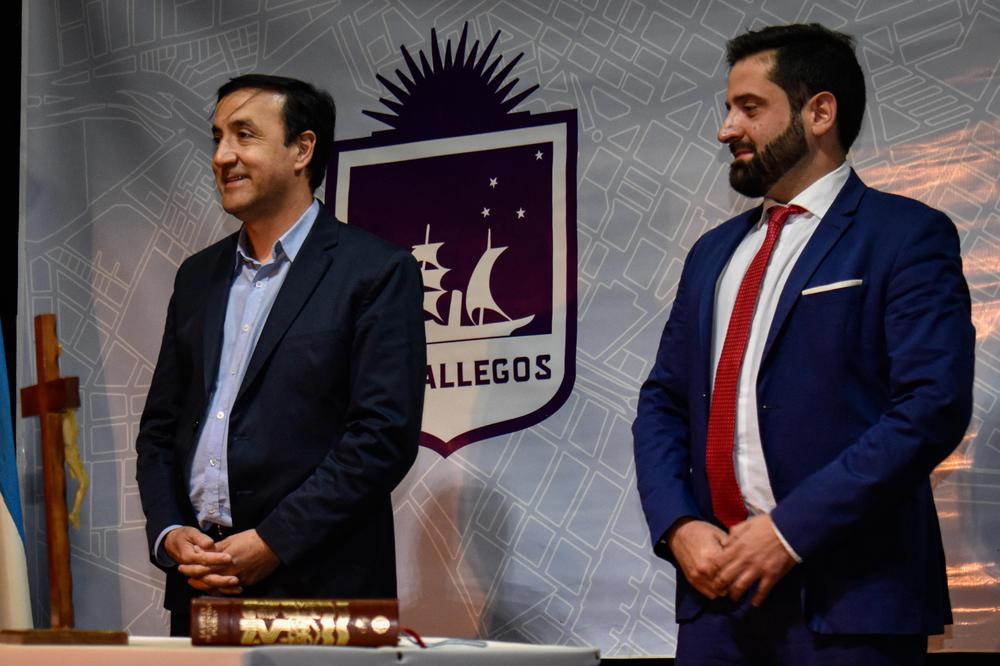 INT_TOMA JURAMENTO SECRETARIA GESTION LEGAL Y TECNICA_25_04-12