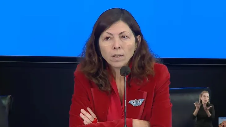 batakis-conferenciajpg