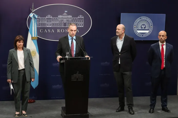 intercargo-adorni-bullrich-sturzenegger-mogettajpeg