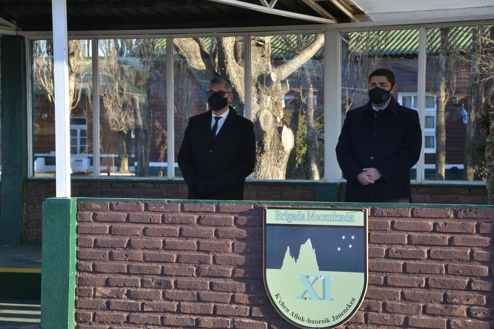 INT_EJERCITO_ACTO (1)