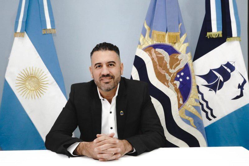 photo_4917994204441979888_x