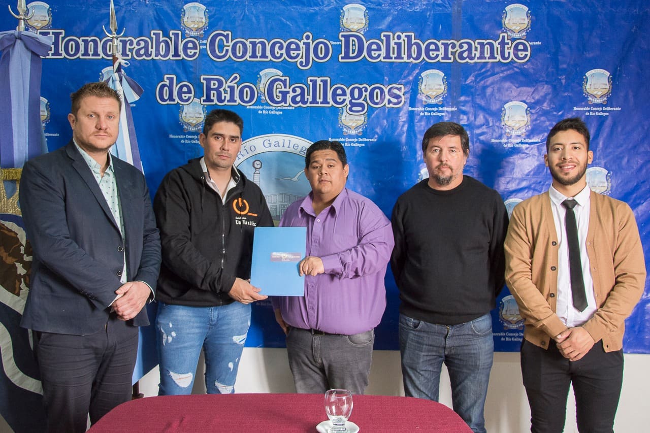 86322916_232986027725275_8686324056238063616_n