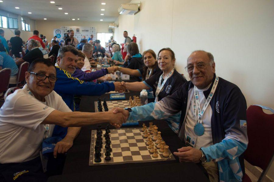 a1057d4c8605c2ed39137ddd69adb623_XL