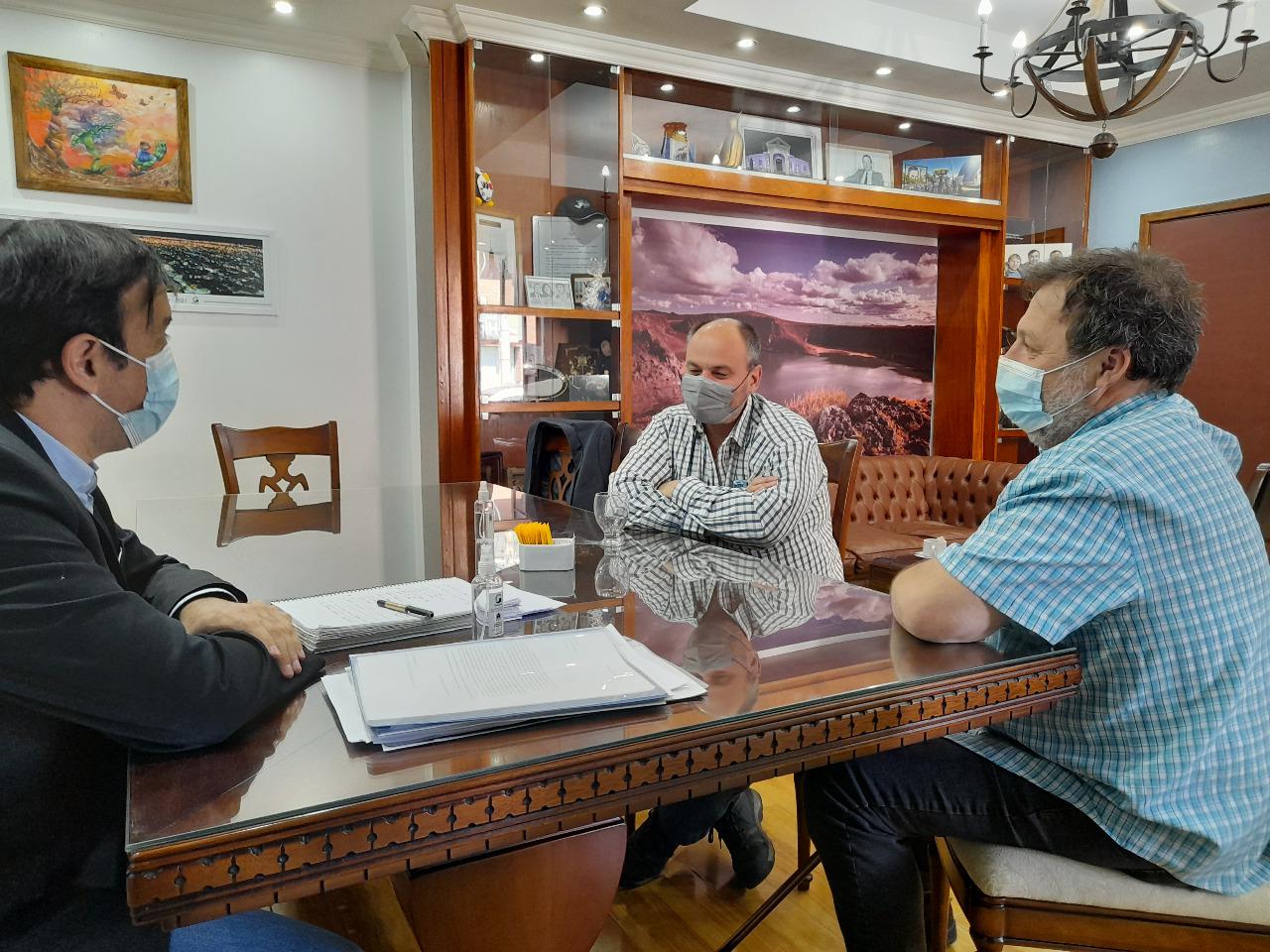 _Reunión con autoridades de la FEHGRA (3)