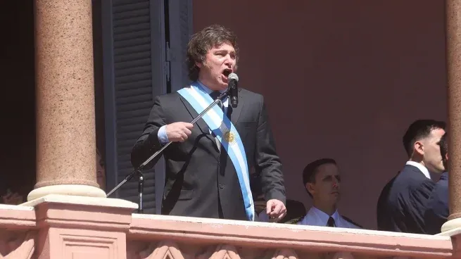 javier-milei-asuncion