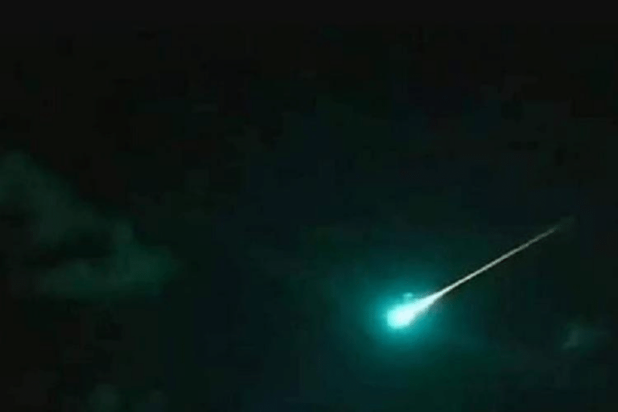 METEORITO