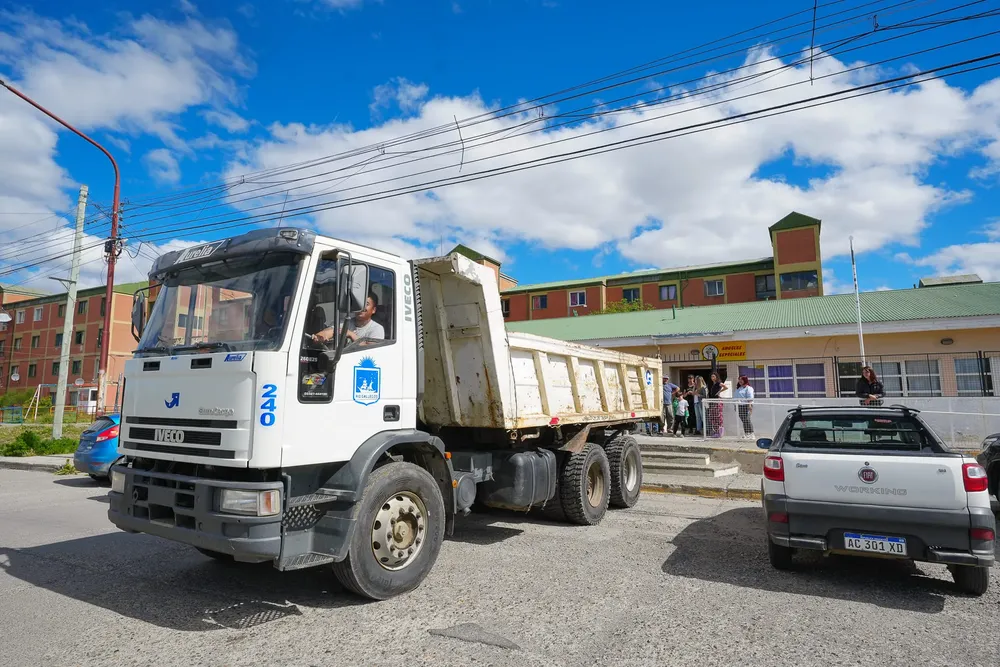 466676352_988064323353174_609430454165624809_n