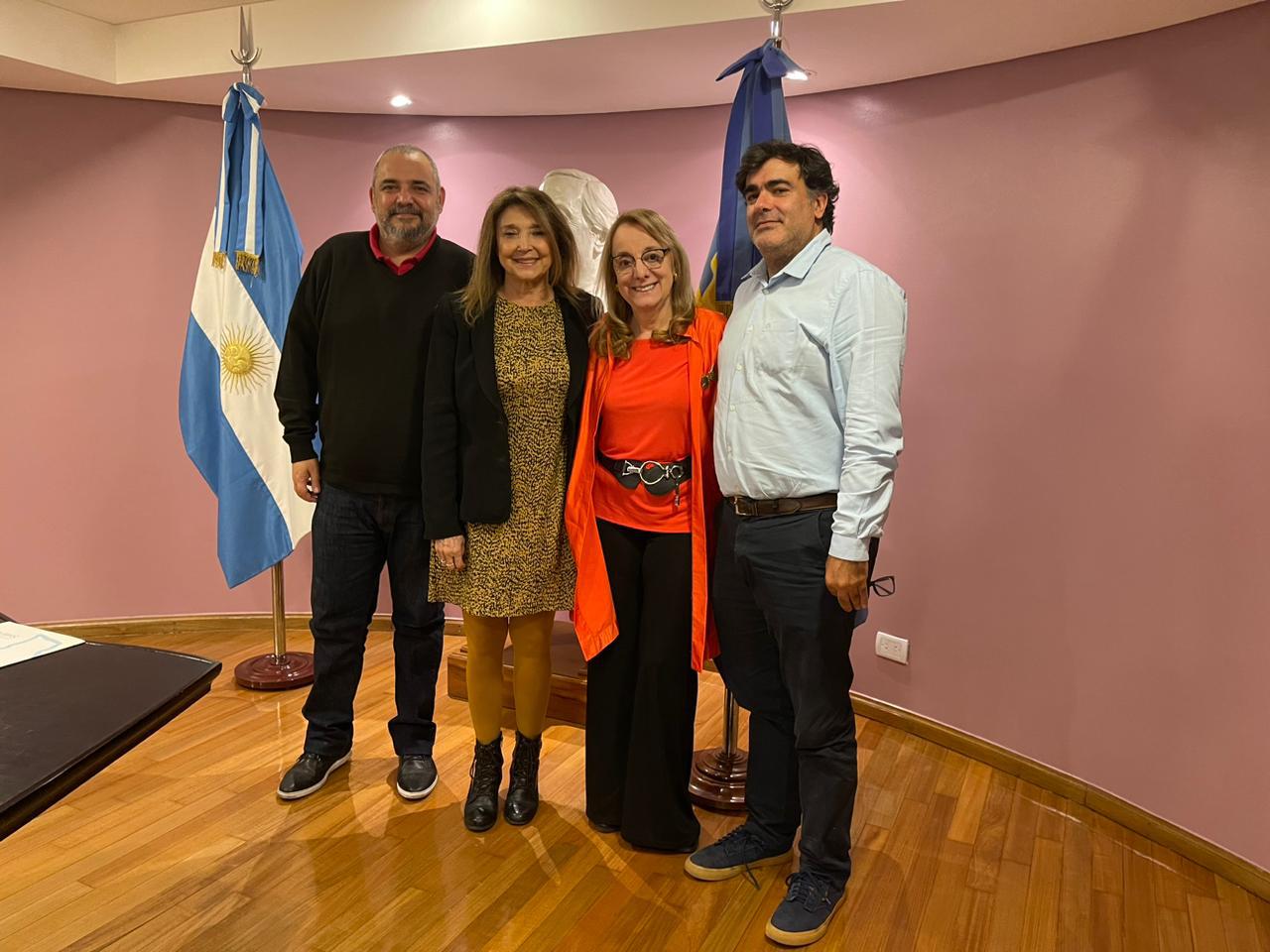 WhatsApp_Image_2023-11-13_at_18.38.56