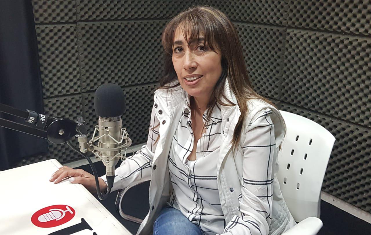 multimedia.normal.832d18707afd5334.524f58414e412052455945535f6e6f726d616c2e6a706567