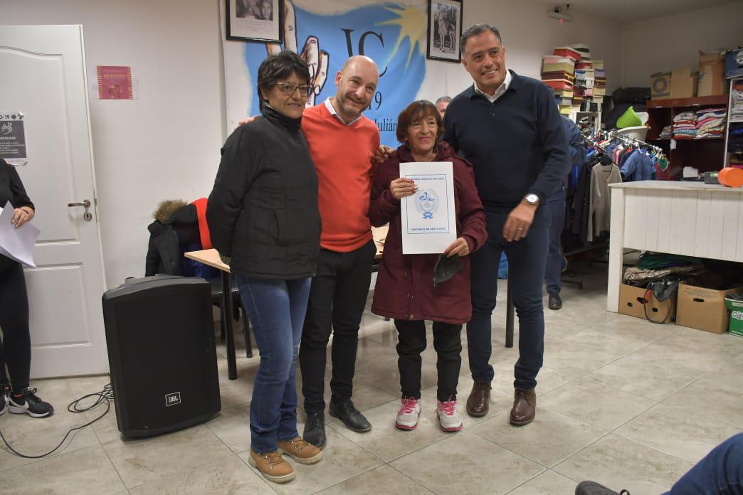 ENTREGA DE APORTES (2)