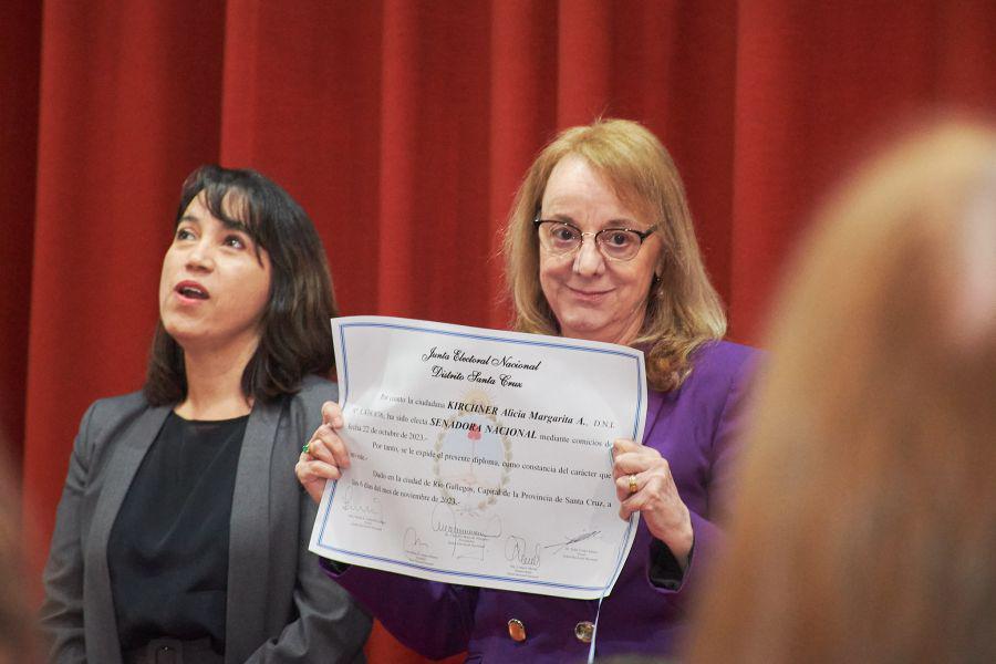 a6a1c144880c1967721461b79e0603a5_XL