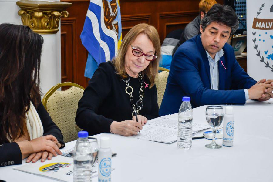 846cd17b4c33e8cf0dd6b8ef5b34c813_XL