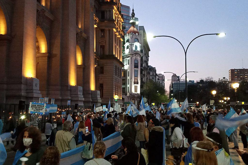 MARCHA