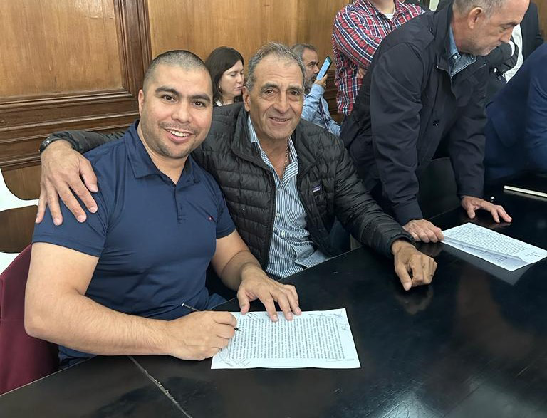 7c92e52d-c917-4cb4-ae16-894483bab0dd (2) (1)