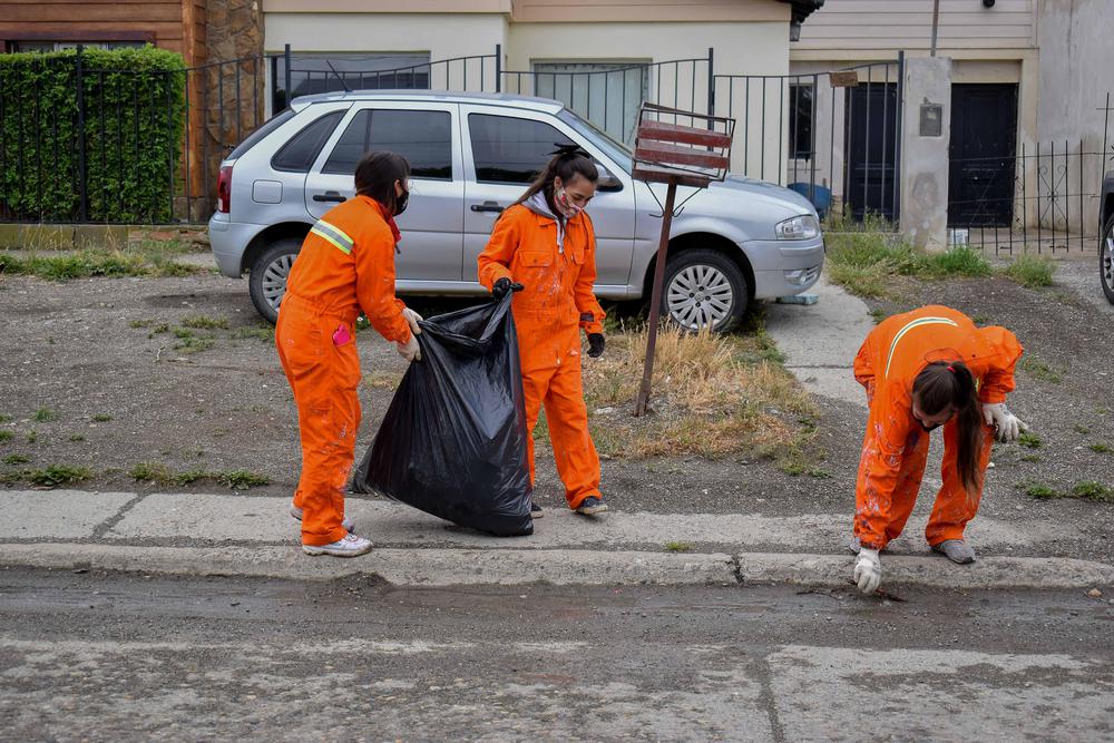 SOPU_LIMPIEZA DE CORDONES Y BOLSEO-ITALIA_06-01-21_-7