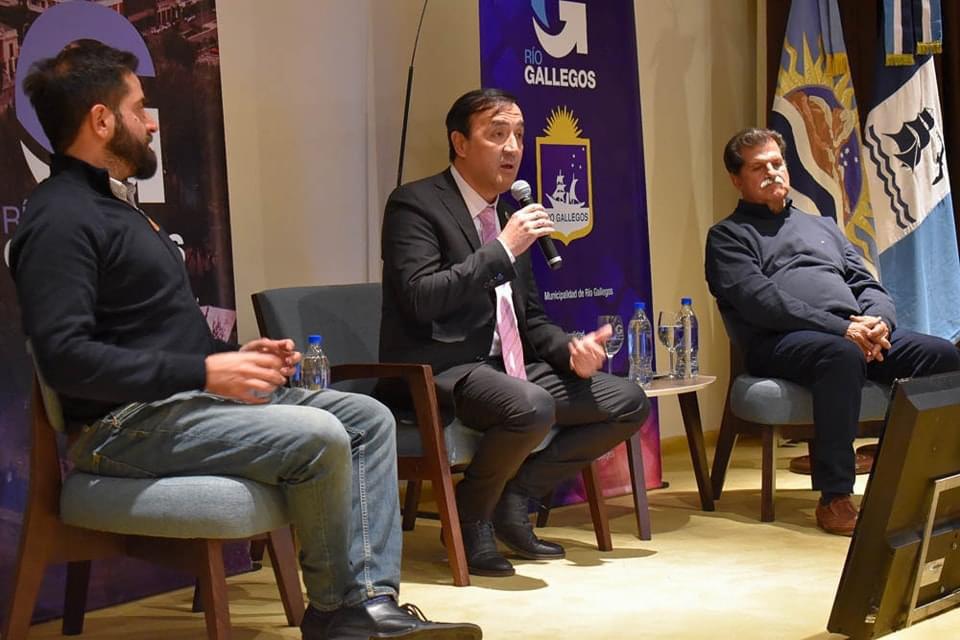 F3EE5A4B-55F6-4C83-95D3-C51EB944A562