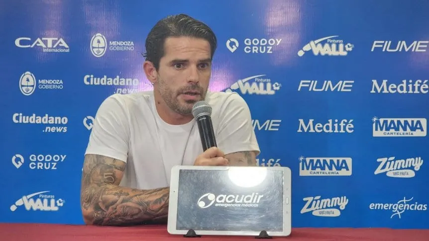 gago-en-conferencia-de-prensa_862x485