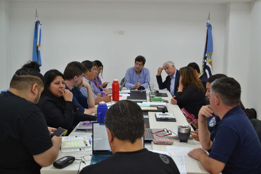 b48b81477cea412ee0556a645b61d719_XL